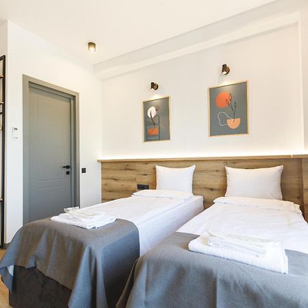 The Moon Hotel Tbilisi Eksteriør bilde